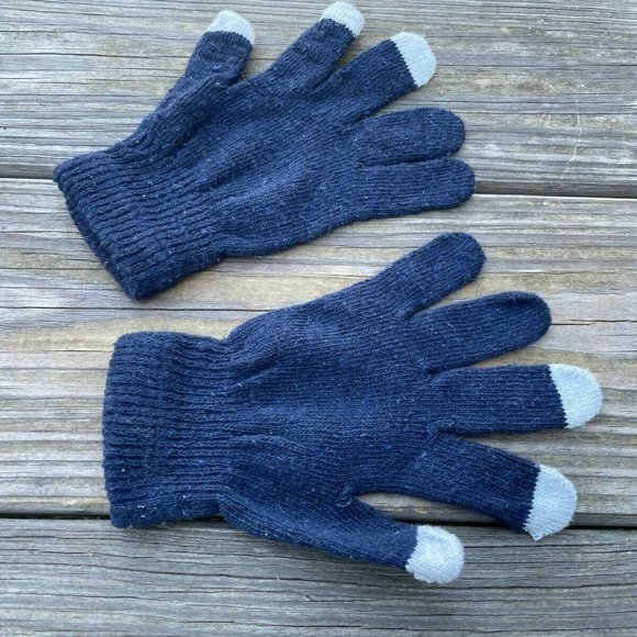 Women Gloves With Touch Screen Friendly Thumb and finger Warm Winter Blue Gloves - Picture 8 of 9